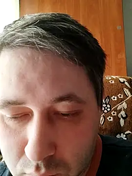 Snapshot of tores992 chatting on February 8, 2025, 7:37 am tores992 online show from February 8, 2025, 7:37 am