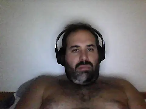 Snapshot of The_Masterxxx14 chatting on October 7, 2025, 2:36 pm The Masterxxx14 online show from October 7, 2025, 2:36 pm