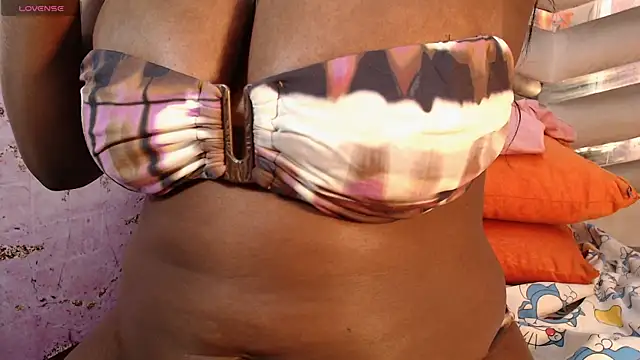 EBONNYGODDESXXX online show from February 22, 2025, 3:25 pm