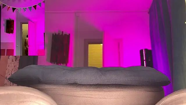 Farmer James online show from April 11, 2026, 4:55 pm