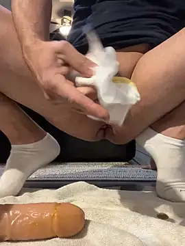 Snapshot of mrfeet58 chatting on December 19, 2024, 12:56 am mrfeet58 online show from December 19, 2024, 12:56 am