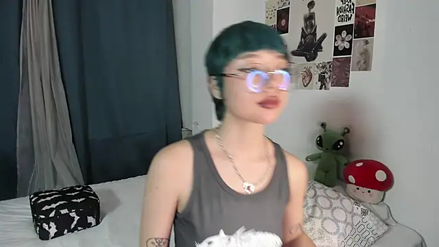 acid candy  online show from October 22, 2025, 12:00 am