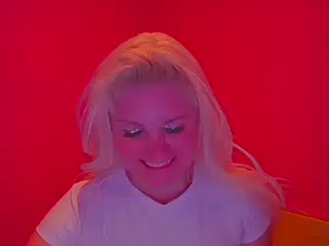 qvncrazy online show from December 30, 2024, 5:48 am