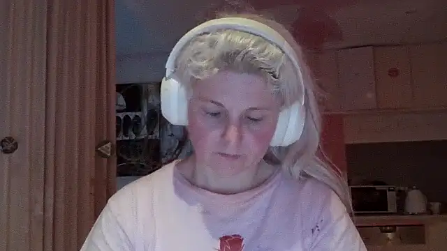 qvncrazy online show from October 29, 2025, 8:16 am