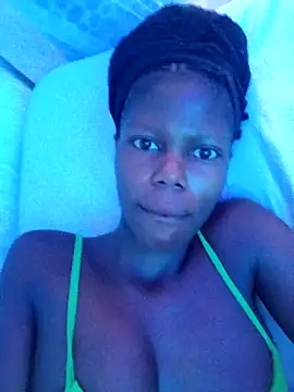 Snapshot of Slender-simple1 chatting on September 16, 2025, 3:51 am Slender-simple1 online show from September 16, 2025, 3:51 am