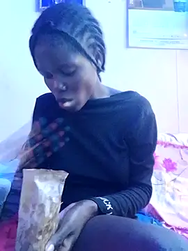 Snapshot of Slender-simple1 chatting on October 9, 2025, 2:59 pm Slender-simple1 online show from October 9, 2025, 2:59 pm