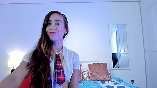 Estrella Duran online show from January 8, 2025, 7:45 pm