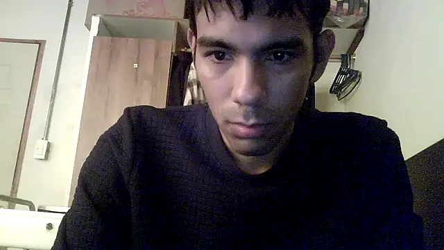 Snapshot of JohanyLatino chatting on March 9, 2026, 1:37 pm JohanyLatino online show from March 9, 2026, 1:37 pm