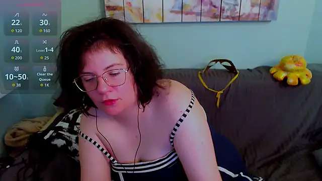 EverlyRays online show from June 21, 2026, 5:04 pm