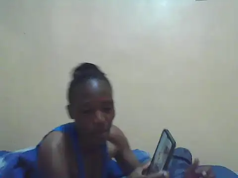 Smillie prety online show from February 18, 2026, 5:09 pm