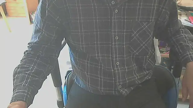 angelgarcia269 online show from October 7, 2025, 12:13 pm