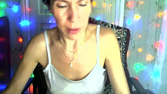 Ladywinter online show from November 8, 2025, 7:01 pm