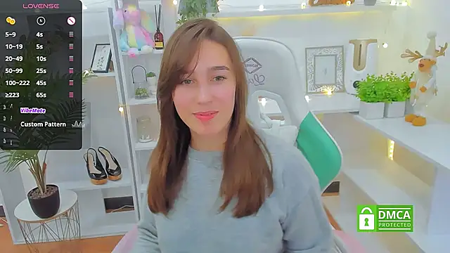 Snapshot of _Eliizabeth_ chatting on December 31, 2024, 12:32 am Eliizabeth online show from December 31, 2024, 12:32 am