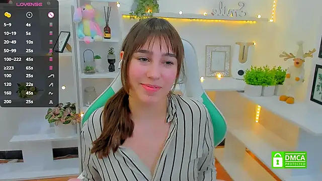 Snapshot of _Eliizabeth_ chatting on January 30, 2025, 4:37 am Eliizabeth online show from January 30, 2025, 4:37 am
