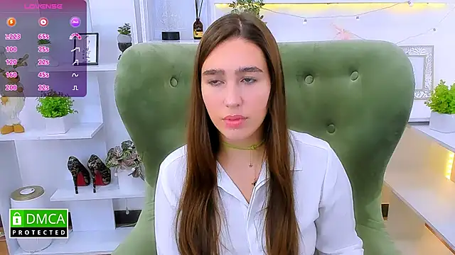 Snapshot of _Eliizabeth_ chatting on September 27, 2025, 8:25 pm Eliizabeth online show from September 27, 2025, 8:25 pm