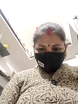 Snapshot of Riyaa-Devi chatting on December 9, 2024, 5:52 pm Riyaa-Devi online show from December 9, 2024, 5:52 pm