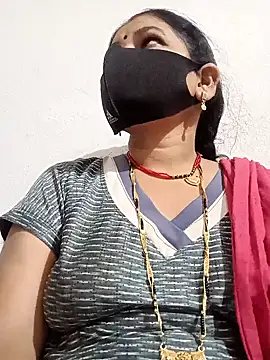 Snapshot of Riyaa-Devi chatting on February 1, 2025, 5:37 pm Riyaa-Devi online show from February 1, 2025, 5:37 pm