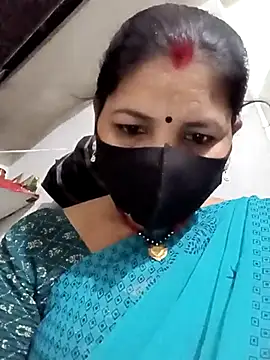 Snapshot of Riyaa-Devi chatting on February 16, 2025, 5:48 pm Riyaa-Devi online show from February 16, 2025, 5:48 pm