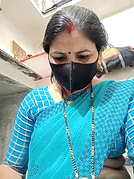 Snapshot of Riyaa-Devi chatting on February 25, 2025, 5:36 pm Riyaa-Devi online show from February 25, 2025, 5:36 pm