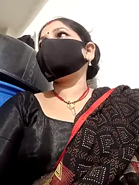 Snapshot of Riyaa-Devi chatting on March 1, 2025, 5:49 pm Riyaa-Devi online show from March 1, 2025, 5:49 pm