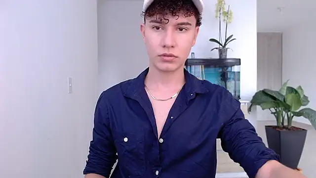 Snapshot of adrian_morelly chatting on December 1, 2024, 6:41 pm adrian morelly online show from December 1, 2024, 6:41 pm