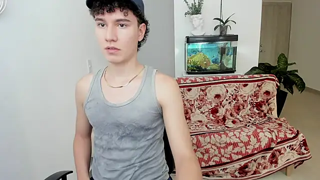 Snapshot of adrian_morelly chatting on January 19, 2025, 7:47 pm adrian morelly online show from January 19, 2025, 7:47 pm