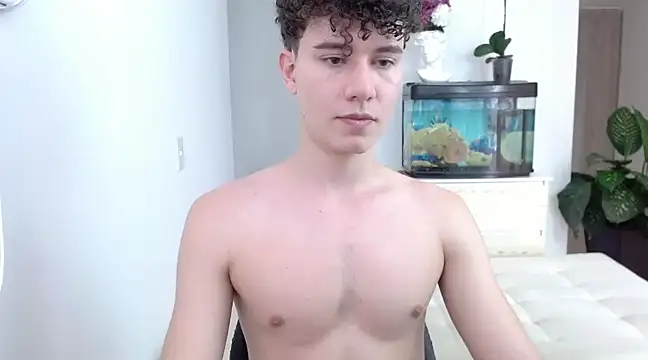 Snapshot of adrian_morelly chatting on March 19, 2025, 6:23 pm adrian morelly online show from March 19, 2025, 6:23 pm