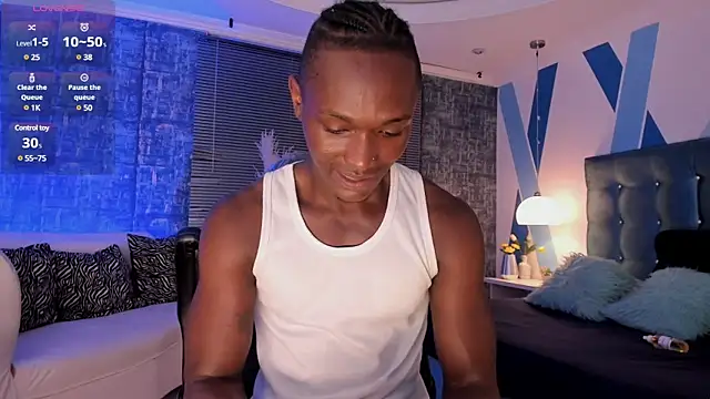 DannSmmith online show from December 25, 2024, 7:34 pm