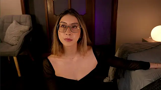 lua ferch   online show from November 1, 2025, 1:02 pm