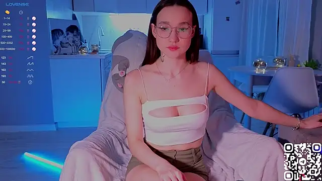 shey1i online show from December 23, 2024, 6:37 pm