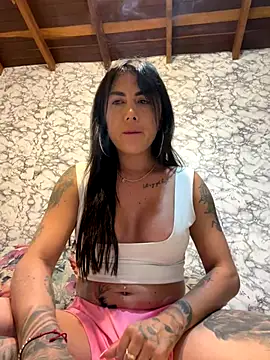 Snapshot of missdirtyhot_ chatting on September 29, 2025, 4:06 am missdirtyhot online show from September 29, 2025, 4:06 am