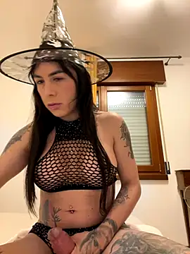 Snapshot of missdirtyhot_ chatting on October 30, 2025, 9:44 am missdirtyhot online show from October 30, 2025, 9:44 am