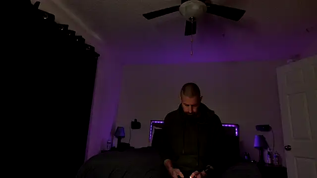 BDDuncanAbaddon online show from October 31, 2025, 5:36 pm