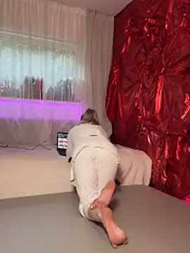 Dina-Light online show from February 24, 2026, 2:15 pm