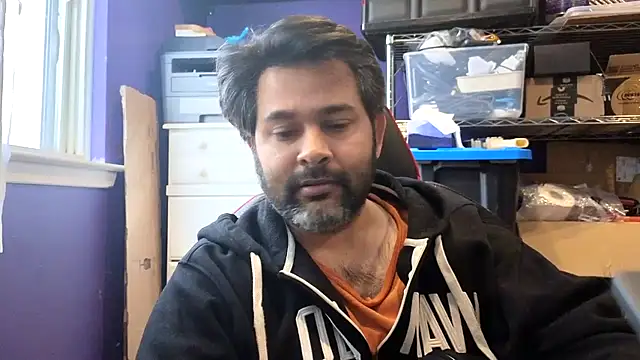 Snapshot of Sakhtlaundaz chatting on January 18, 2026, 7:28 pm Sakhtlaundaz online show from January 18, 2026, 7:28 pm