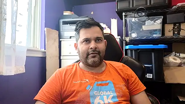 Snapshot of Sakhtlaundaz chatting on February 9, 2026, 1:48 pm Sakhtlaundaz online show from February 9, 2026, 1:48 pm