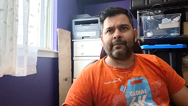 Snapshot of Sakhtlaundaz chatting on February 10, 2026, 3:16 pm Sakhtlaundaz online show from February 10, 2026, 3:16 pm