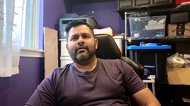 Snapshot of Sakhtlaundaz chatting on February 16, 2026, 9:33 pm Sakhtlaundaz online show from February 16, 2026, 9:33 pm