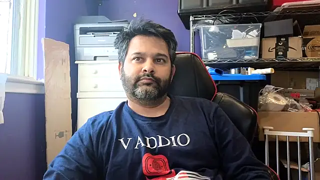 Snapshot of Sakhtlaundaz chatting on April 8, 2026, 1:44 pm Sakhtlaundaz online show from April 8, 2026, 1:44 pm