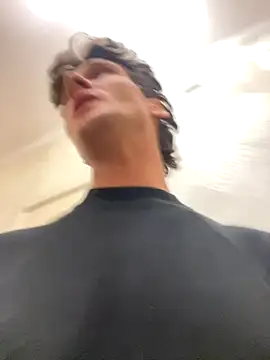 ETHAN MOORE online show from October 10, 2025, 3:00 pm