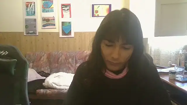 calliemaggotbone online show from November 21, 2025, 8:57 am