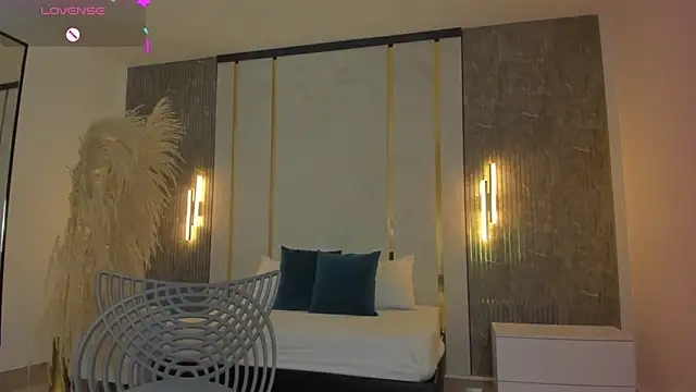 riley sierra online show from March 9, 2026, 12:42 pm