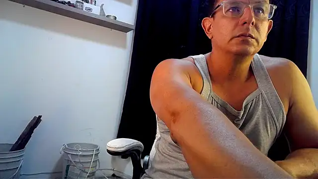 pedropicapi online show from May 20, 2026, 3:56 am