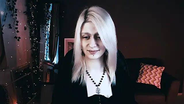 Noah ElmerX online show from October 3, 2025, 2:47 pm