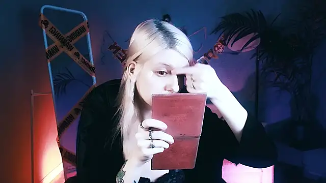 Noah ElmerX online show from November 1, 2025, 9:28 pm