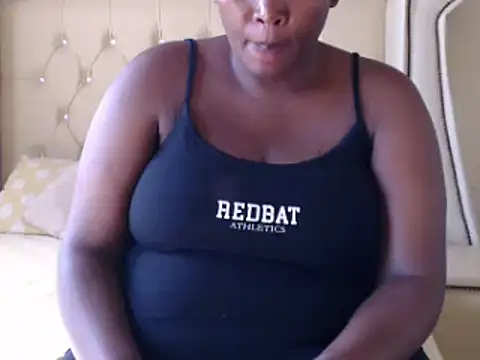 Snapshot of makaviwe chatting on March 23, 2025, 8:04 am makaviwe online show from March 23, 2025, 8:04 am