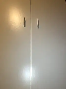 Snapshot of YesTheSexiest chatting on October 31, 2025, 10:33 pm YesTheSexiest online show from October 31, 2025, 10:33 pm