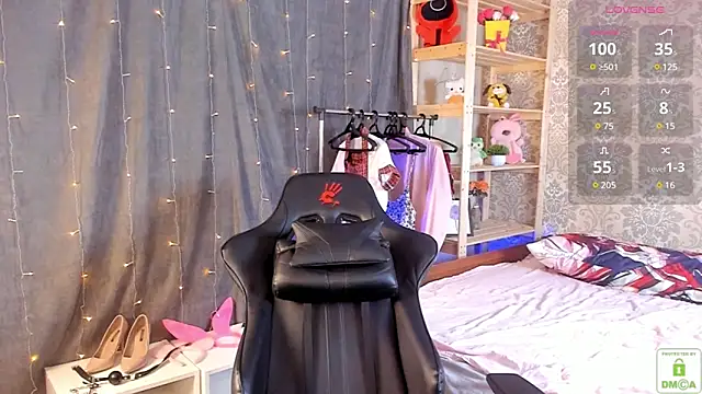 Michel Momsen online show from March 20, 2025, 6:42 pm