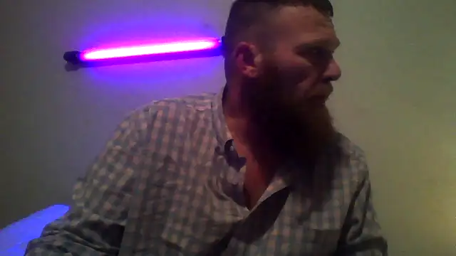 xXFeelsGoodXx online show from September 25, 2025, 1:20 am