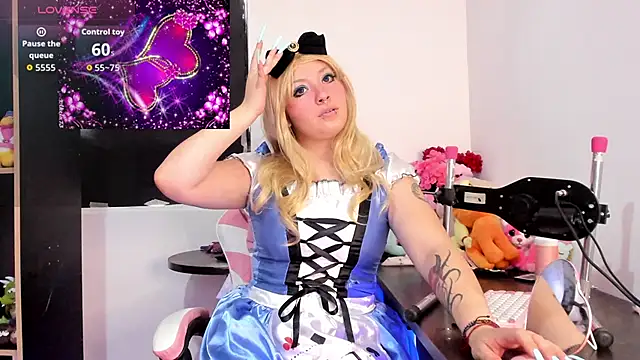 Snapshot of chubby_vanniie_ chatting on October 30, 2025, 5:57 pm chubby vanniie online show from October 30, 2025, 5:57 pm